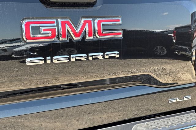 New 2026 GMC Sierra 1500 SLE w/ Preferred Package AWD/4WD image 32