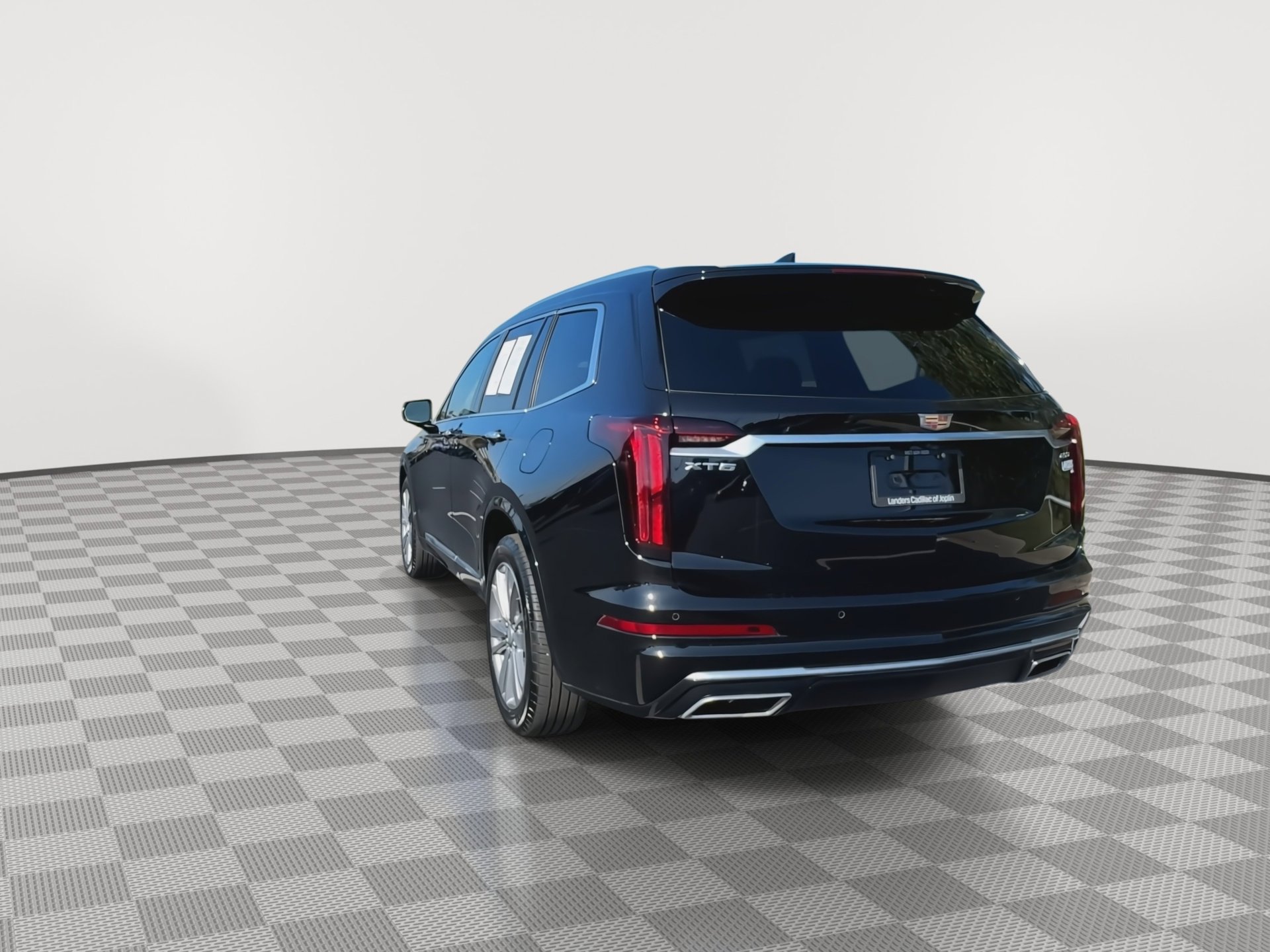 Certified 2025 Cadillac XT6 Premium Luxury image 7