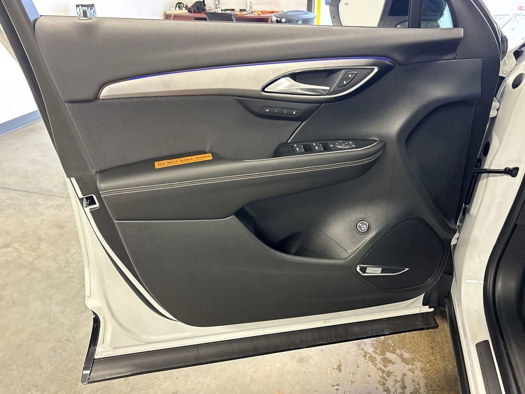 New 2025 Buick Envision Sport Touring image 27