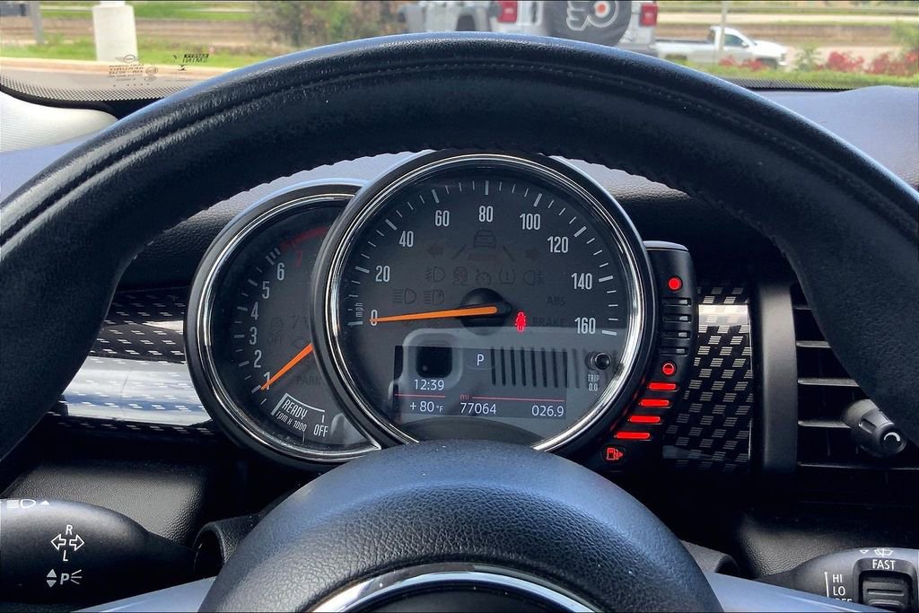 Used 2015 MINI Cooper S image 19