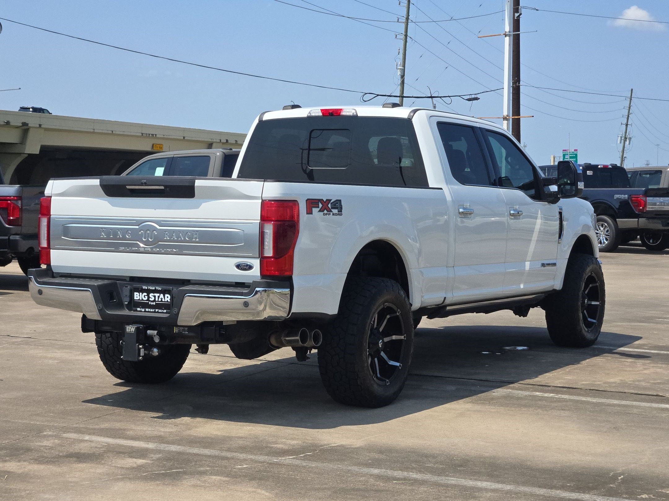 Used 2022 Ford F250 King Ranch w/ King Ranch Ultimate Package AWD/4WD image 3