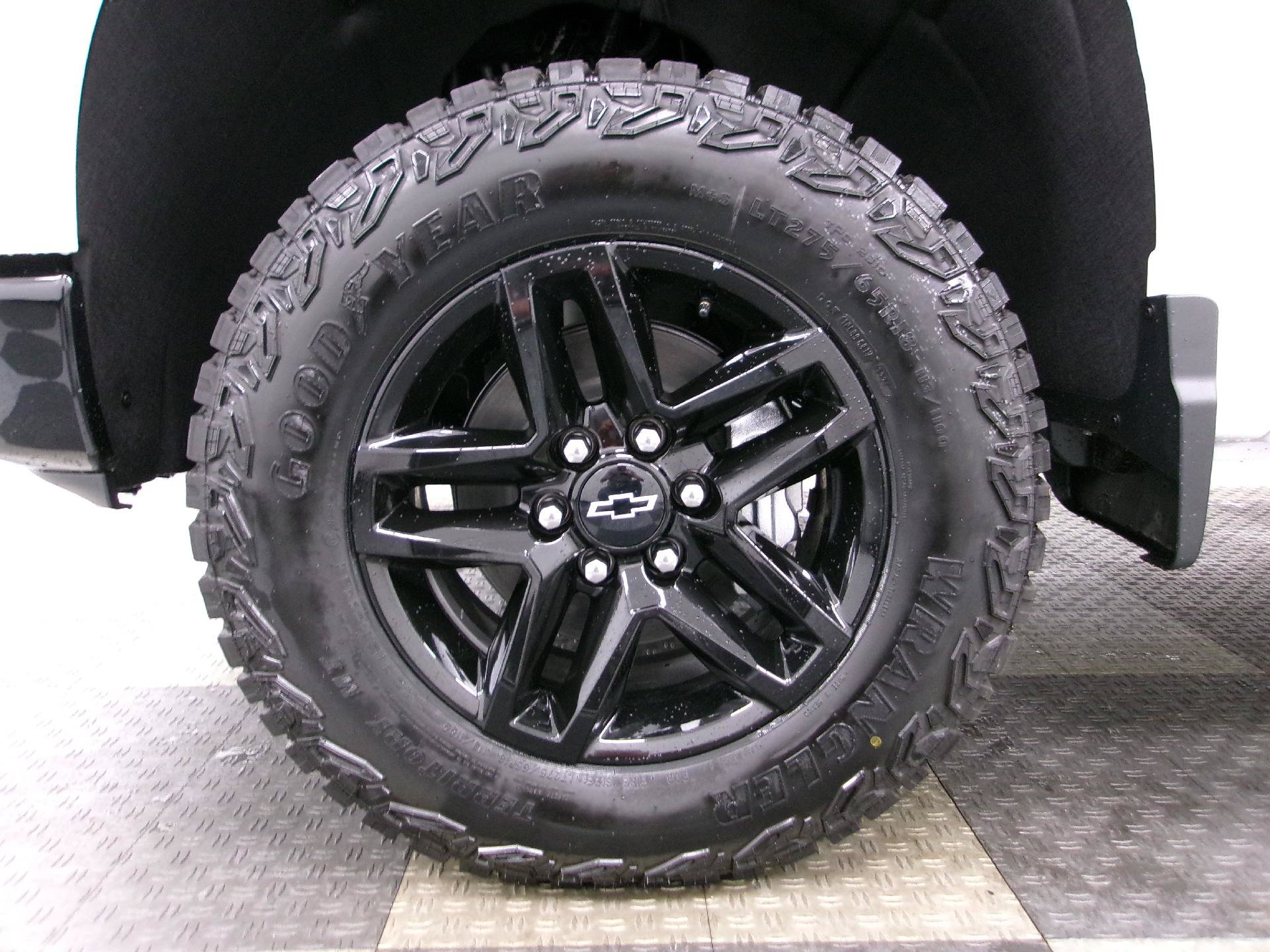 New 2026 Chevrolet Silverado 1500 Custom Trail Boss AWD/4WD image 16