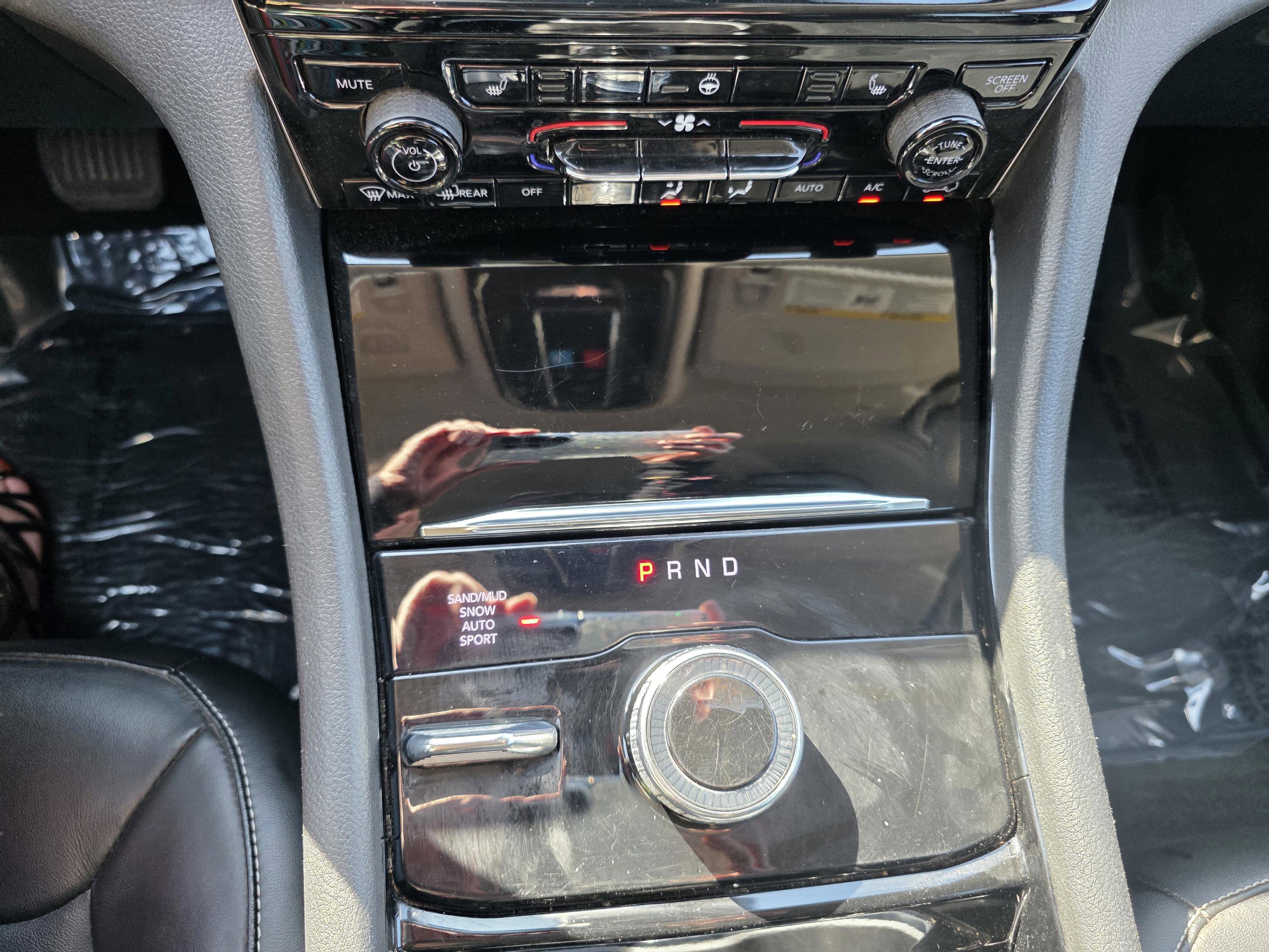 Certified 2022 Jeep Grand Cherokee L Limited AWD/4WD image 29