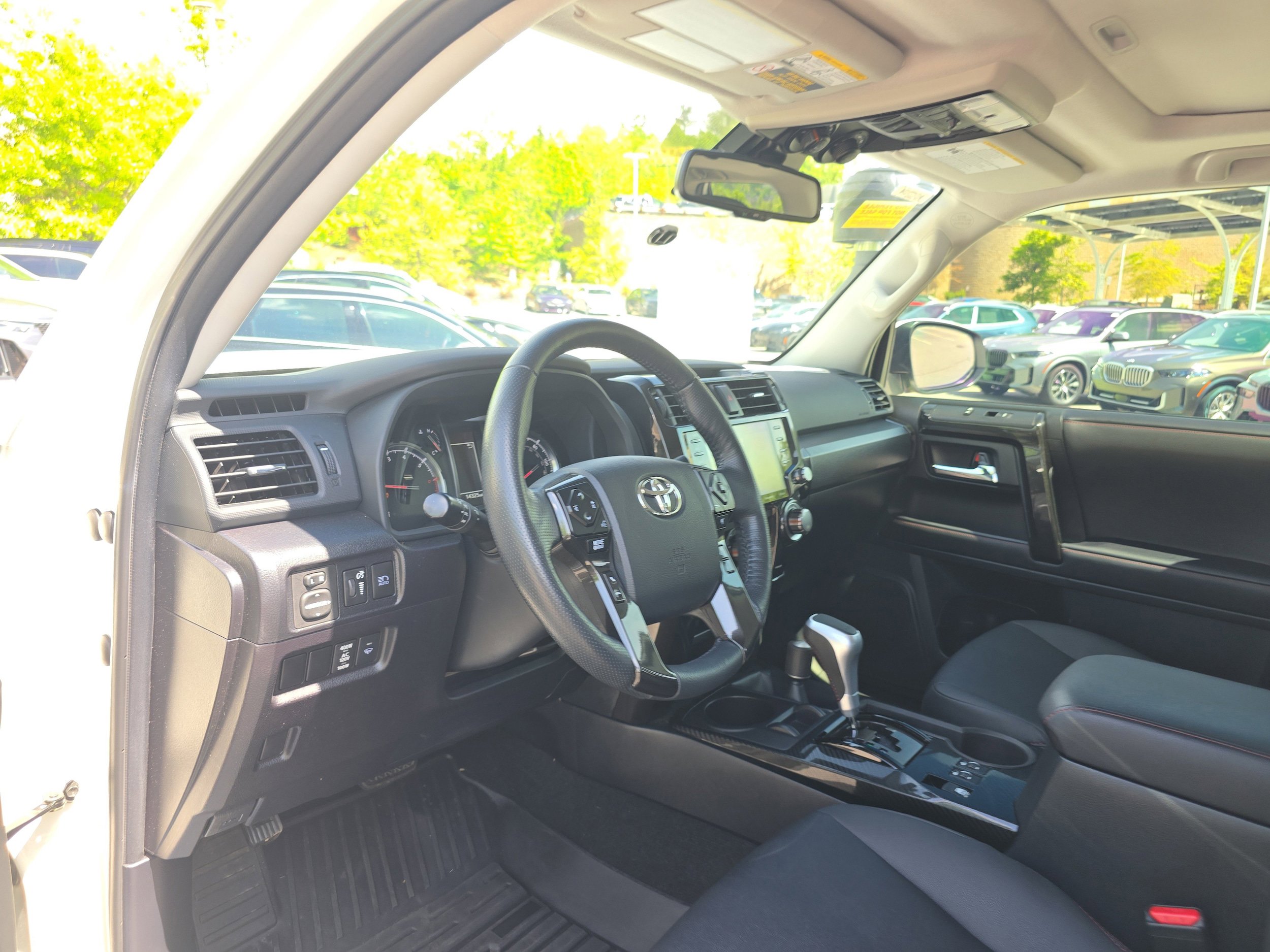 Used 2023 Toyota 4Runner TRD Off-Road Premium w/ Moonroof Package AWD/4WD image 22