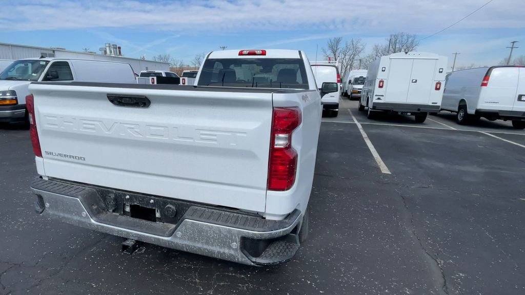 New 2026 Chevrolet Silverado 1500 W/T w/ WT Safety Package AWD/4WD image 9