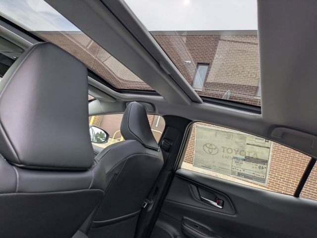 New 2026 Toyota Prius AWD image 19