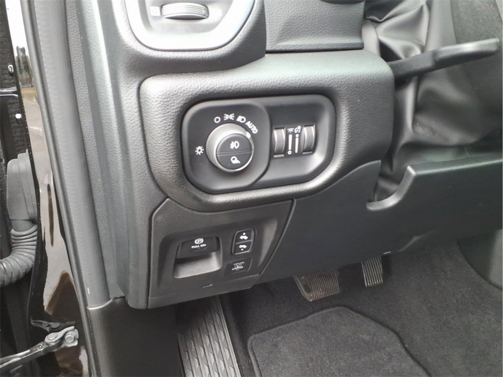 Used 2025 RAM 1500 Big Horn image 18
