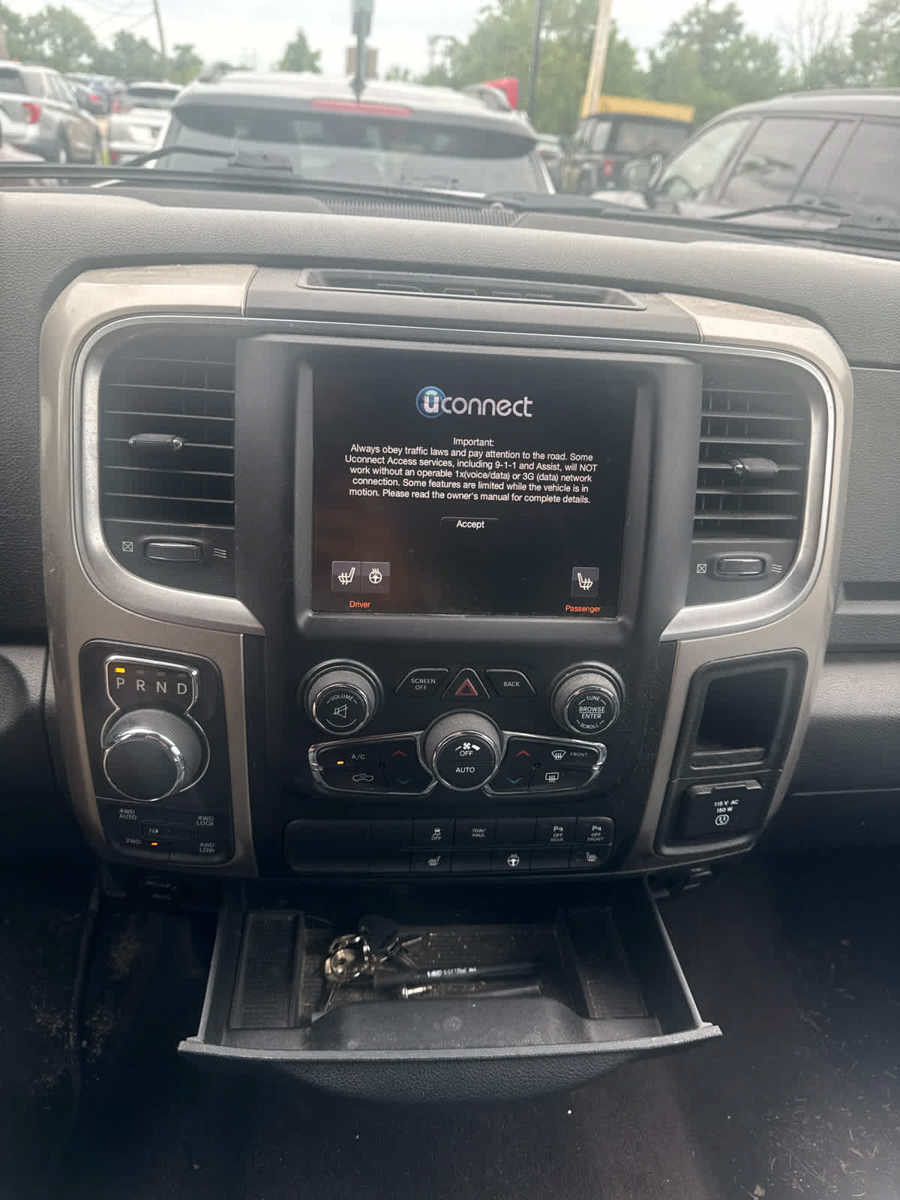Used 2017 RAM 1500 Big Horn AWD/4WD image 6
