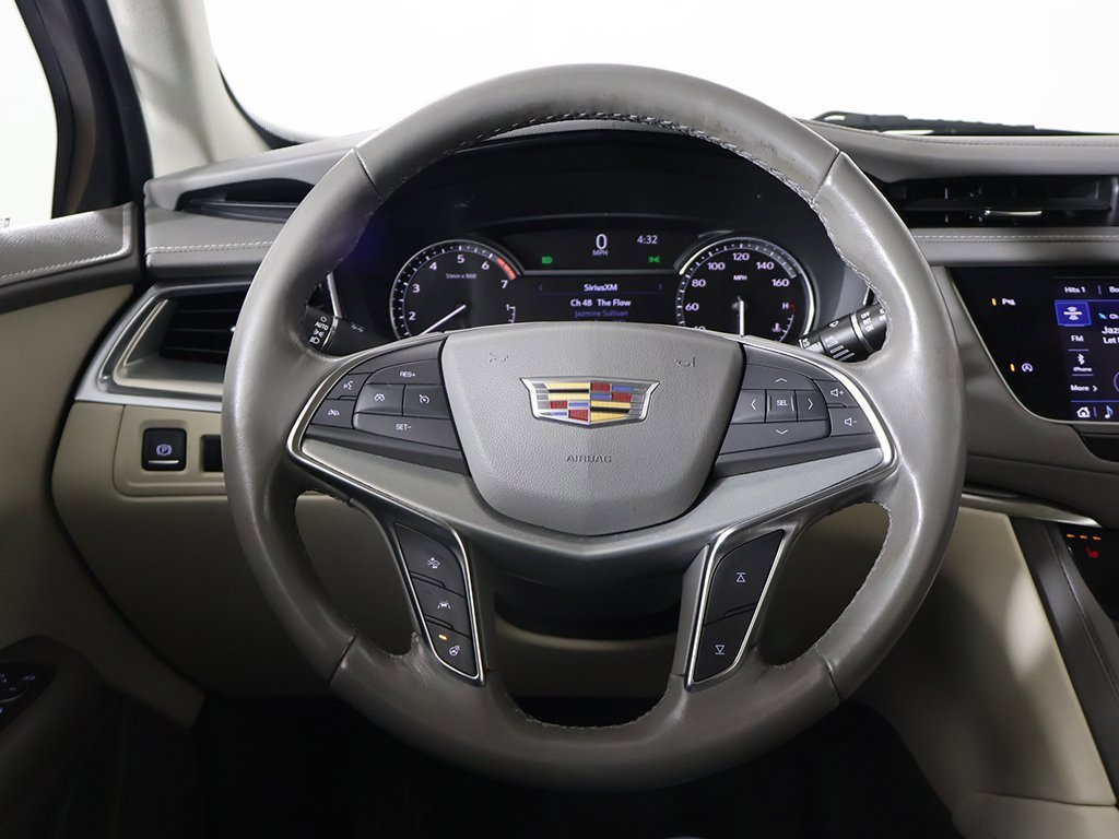 Used 2022 Cadillac XT5 Premium Luxury image 37