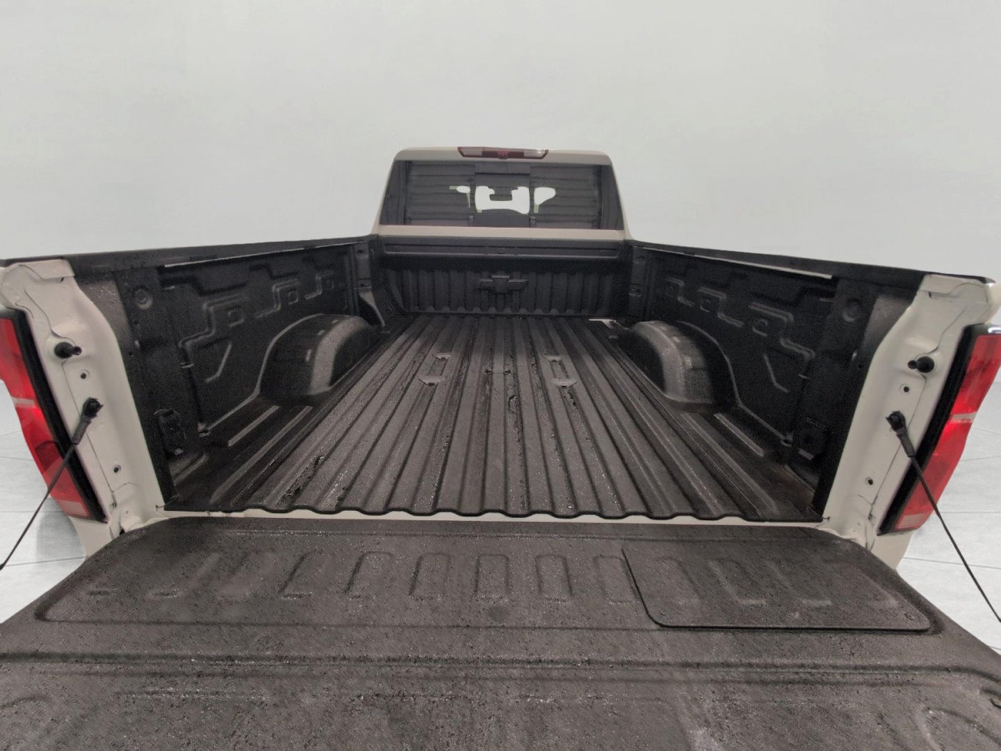 Certified 2025 Chevrolet Silverado 2500 LTZ w/ LTZ Plus Package AWD/4WD image 15