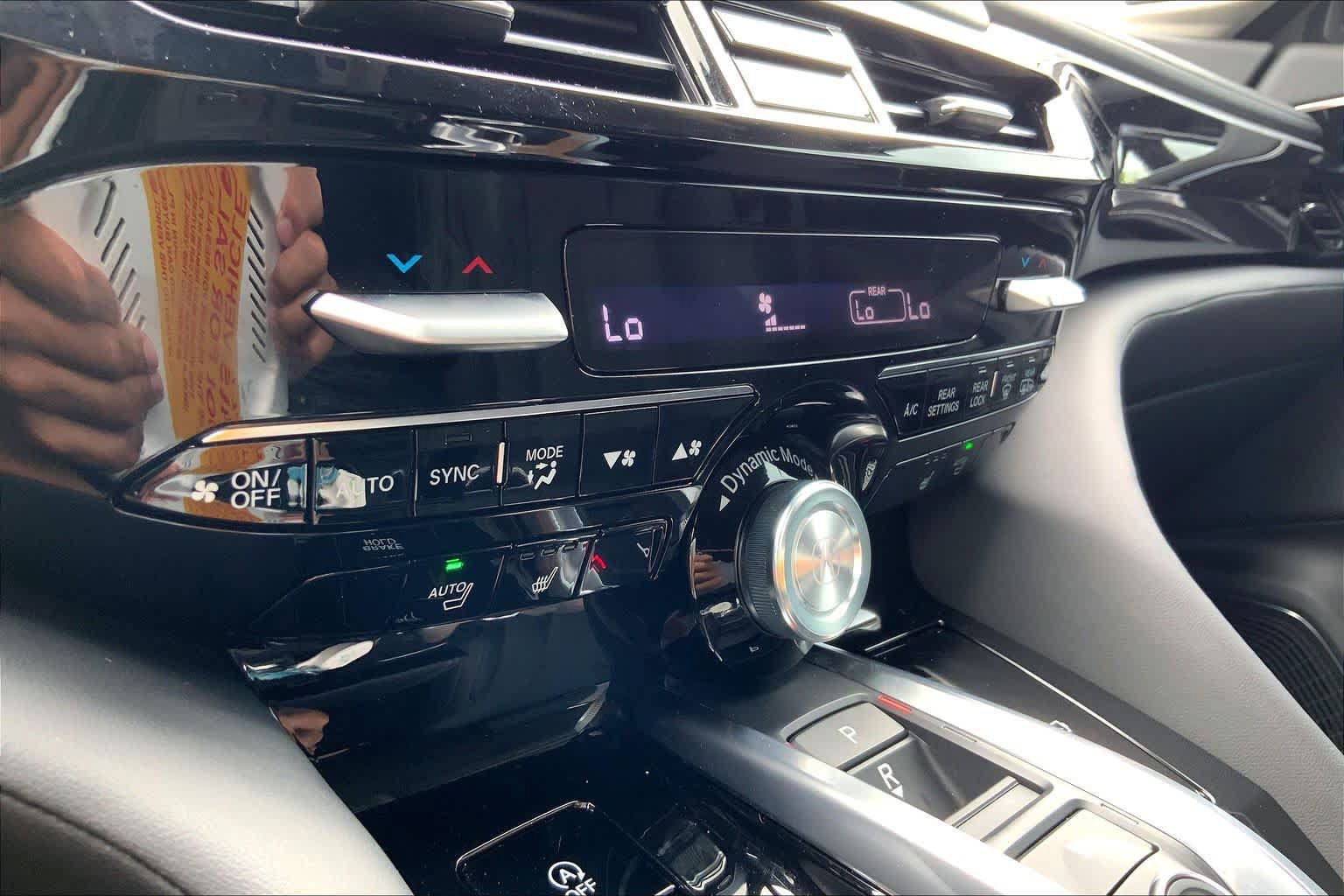 Used 2026 Acura MDX SH-AWD w/ Technology Package image 33