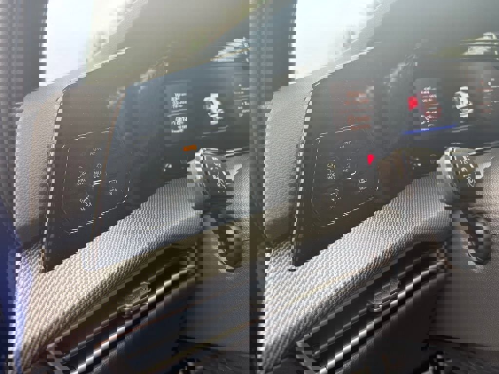 New 2026 Volkswagen Golf image 13