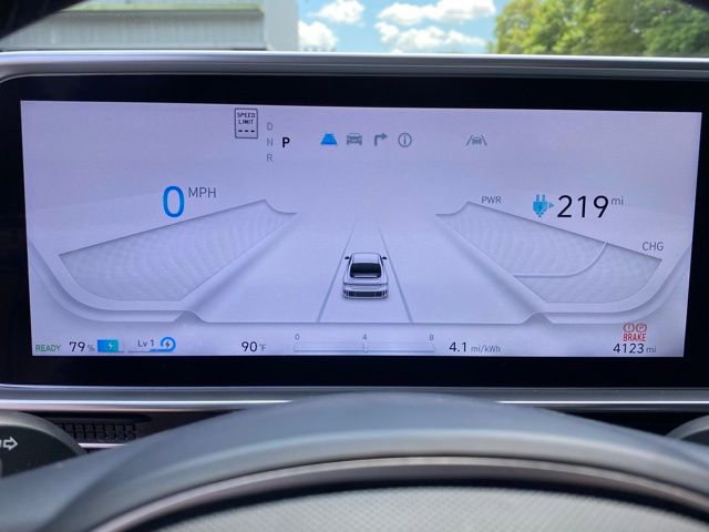 Used 2025 Hyundai Ioniq 6 SE image 12