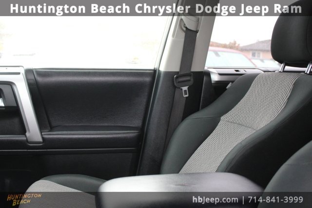 Used 2018 Toyota 4Runner SR5 image 28