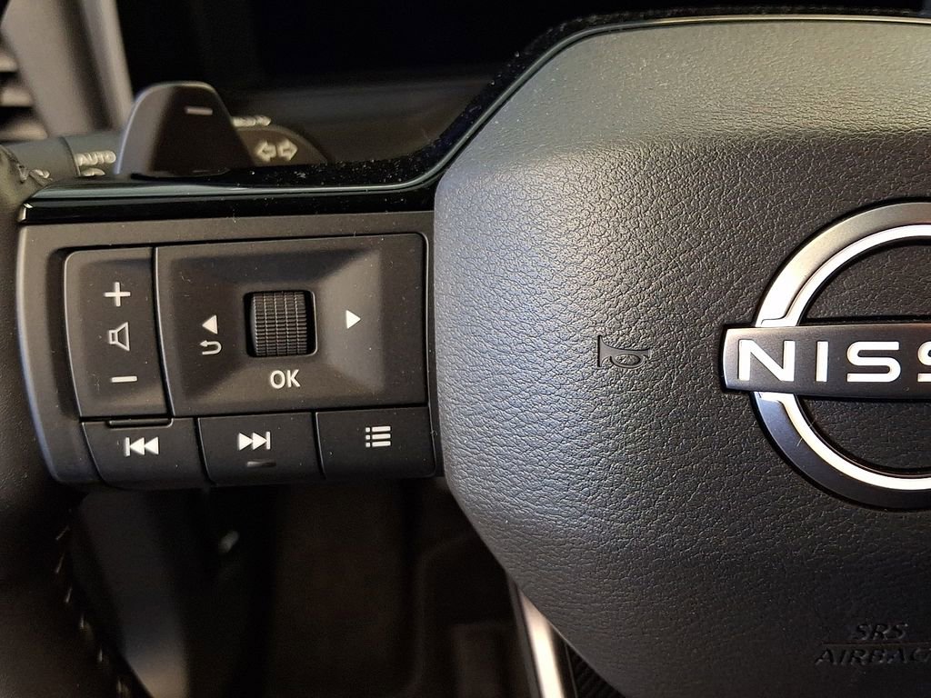 Certified 2025 Nissan Rogue SL w/ SL Premium Package AWD/4WD image 19
