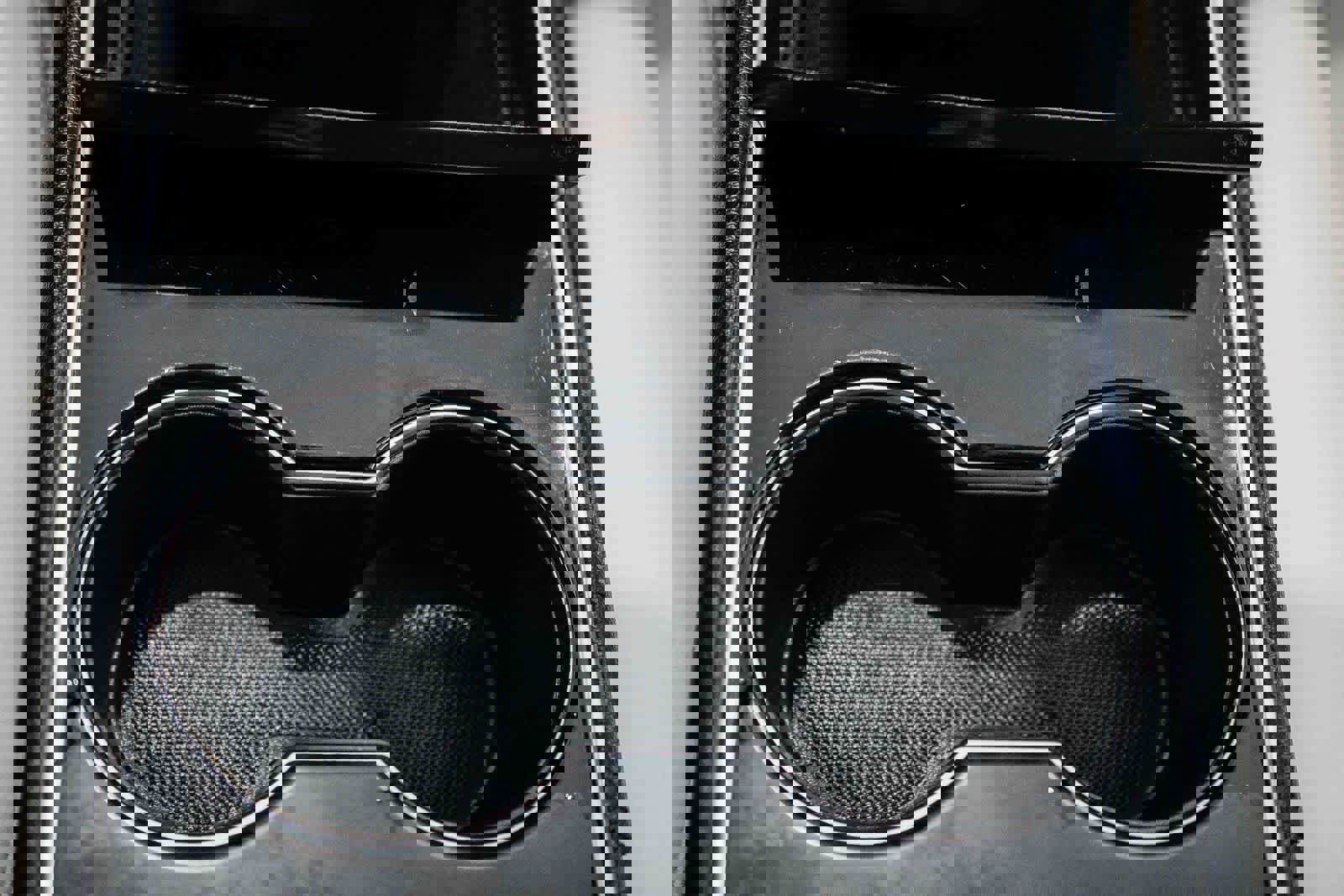 Used 2020 Tesla Model 3 Standard Range RWD image 22