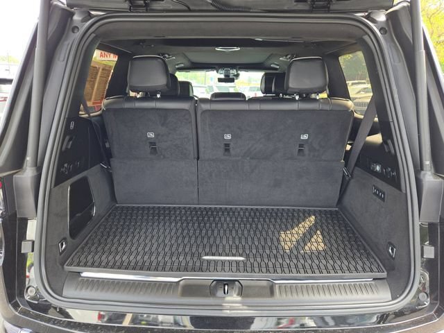 Certified 2024 Jeep Grand Wagoneer Series II Obsidian w/ Quick Order Packagew 28T AWD/4WD image 20
