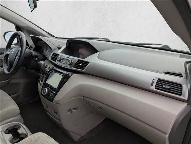 Used 2016 Honda Odyssey SE image 29
