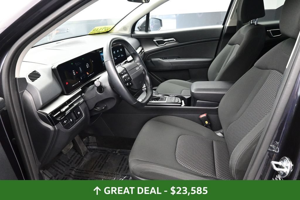 Used 2026 Kia Sportage LX FWD image 15