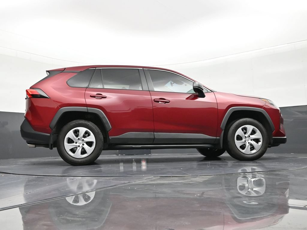 Used 2024 Toyota RAV4 LE FWD image 25