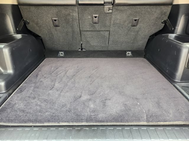 Used 2022 Toyota 4Runner Limited AWD/4WD image 33