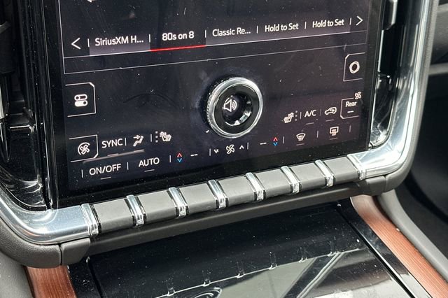 Used 2025 GMC Yukon Denali image 21