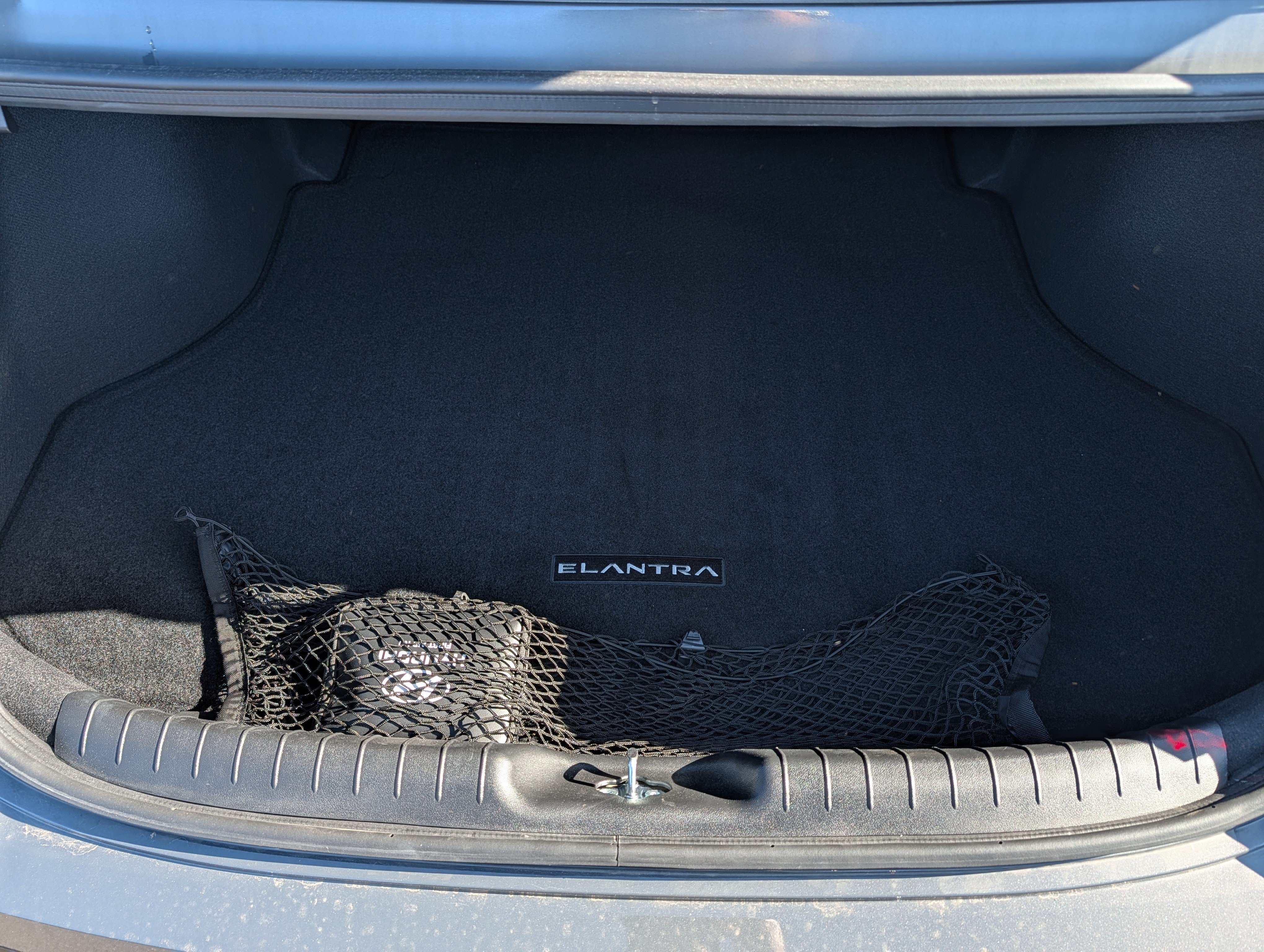 Certified 2026 Hyundai Elantra Limited FWD image 18