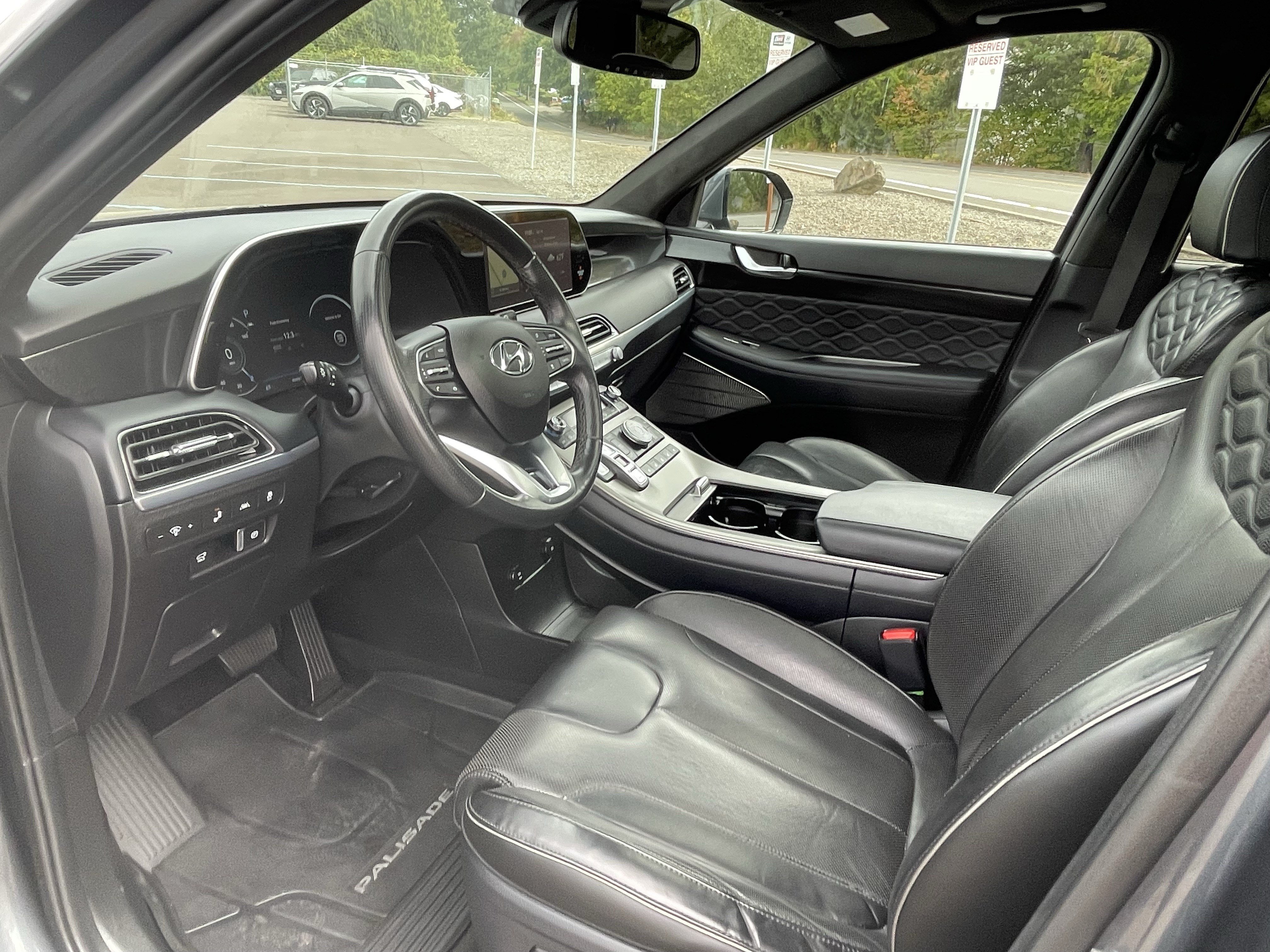 Used 2020 Hyundai Palisade Limited w/ Winter Weather Package AWD/4WD image 10