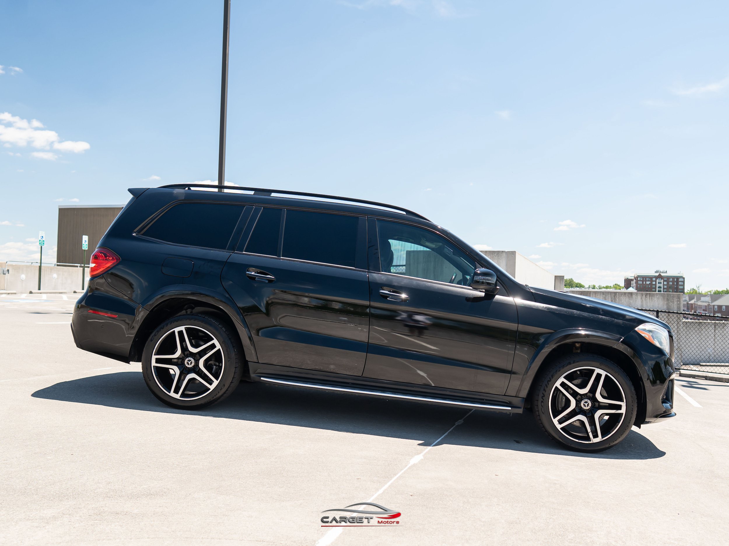 Used 2018 Mercedes-Benz GLS 550 4MATIC w/ Driver Assistance Package image 8