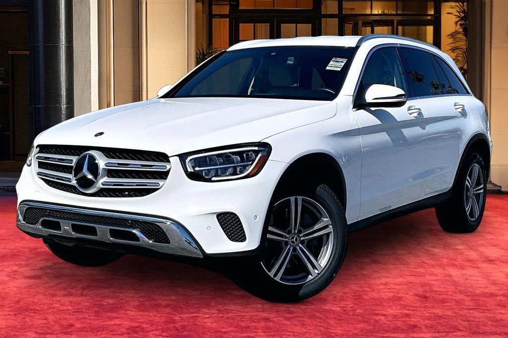 Used 2021 Mercedes-Benz GLC 300 4MATIC w/ Premium Package image 1