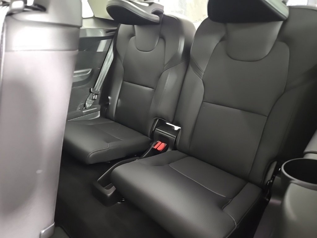 Certified 2024 Volvo XC90 B6 Plus w/ Protection Package Premier image 16