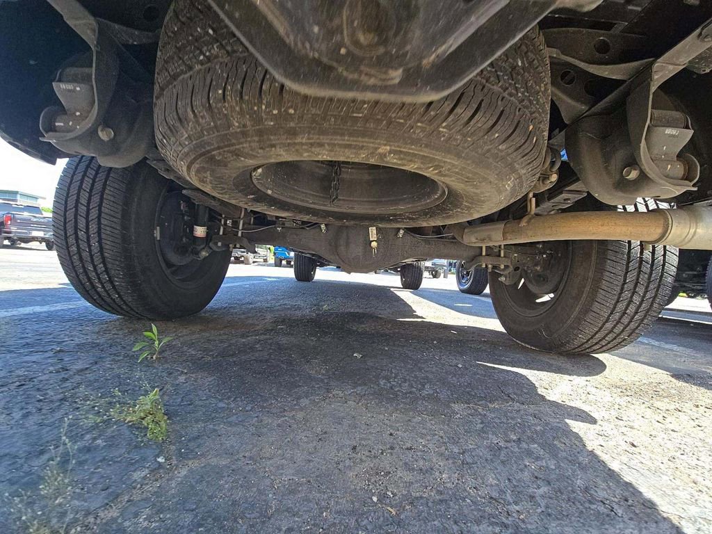 Used 2023 Toyota Tacoma SR5 RWD image 14