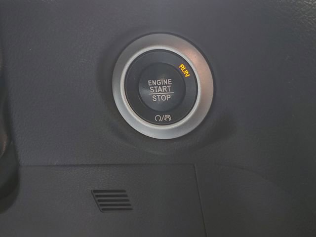 Used 2019 Chrysler Pacifica Touring Plus w/ S Appearance Package FWD image 24