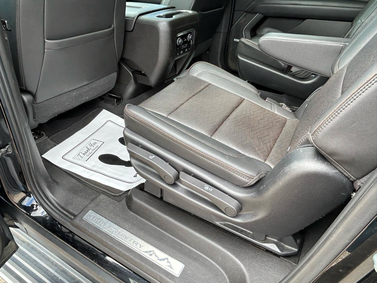 Used 2021 Chevrolet Suburban High Country AWD/4WD image 9