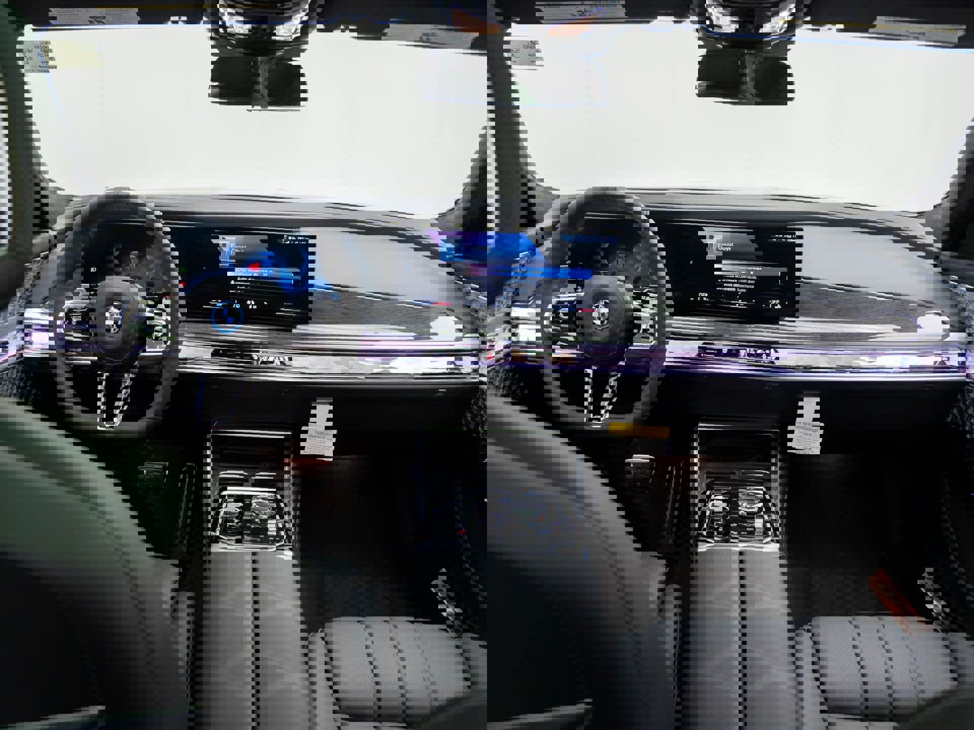 New 2026 BMW 750e xDrive w/ Executive Package image 11