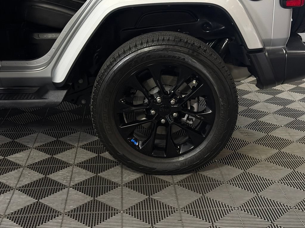 Certified 2023 Jeep Wrangler Unlimited Sahara AWD/4WD image 12