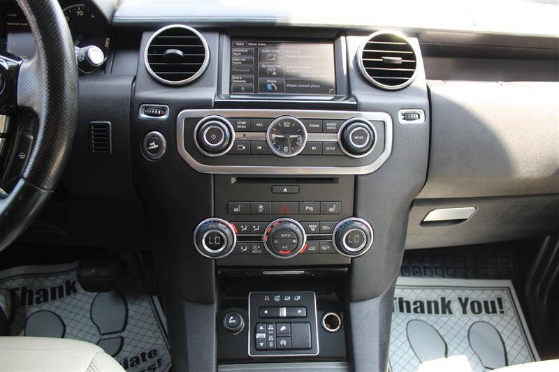 Used 2015 Land Rover LR4 HSE LUX AWD/4WD image 17