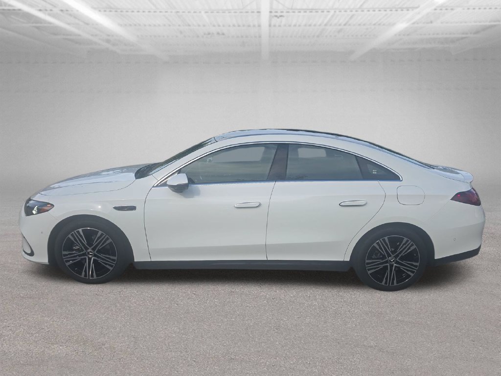 New 2027 Mercedes-Benz CLA 220 image 2