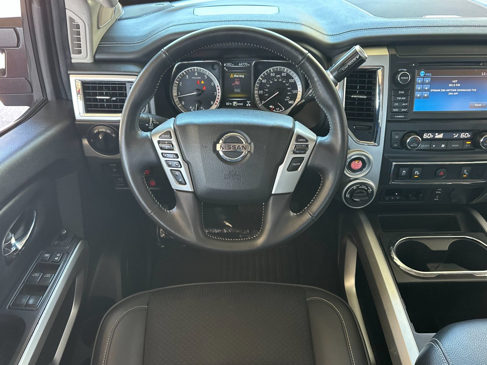 Used 2018 Nissan Titan PRO-4X w/ Pro-4x Utility Package AWD/4WD image 13