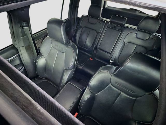 Used 2023 Jeep Grand Cherokee Overland w/ Advanced Protech Group III image 14