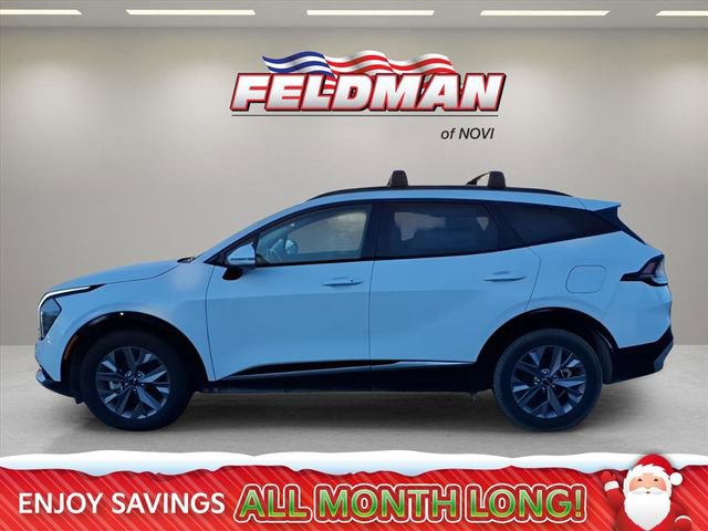 Used 2025 Kia Sportage SX image 2