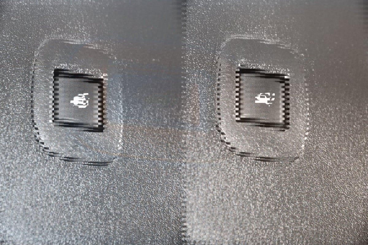 Used 2023 INFINITI QX80 Premium Select w/ All-Season Package image 54