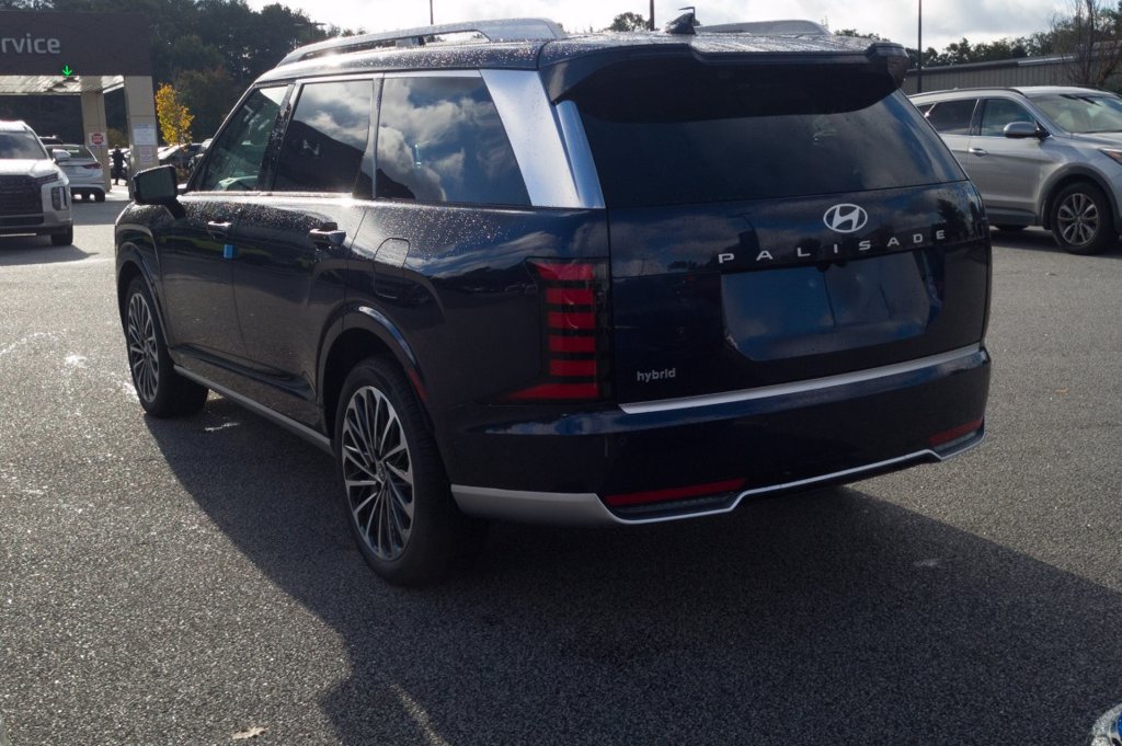 New 2027 Hyundai Palisade Calligraphy FWD image 9