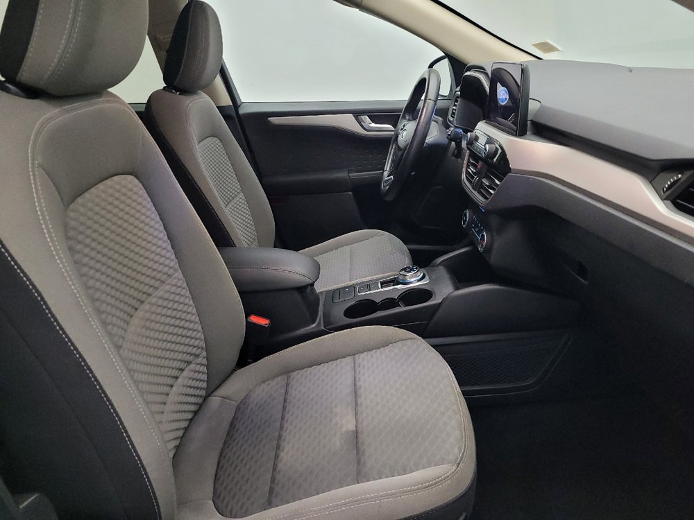 Used 2020 Ford Escape SE Sport image 21