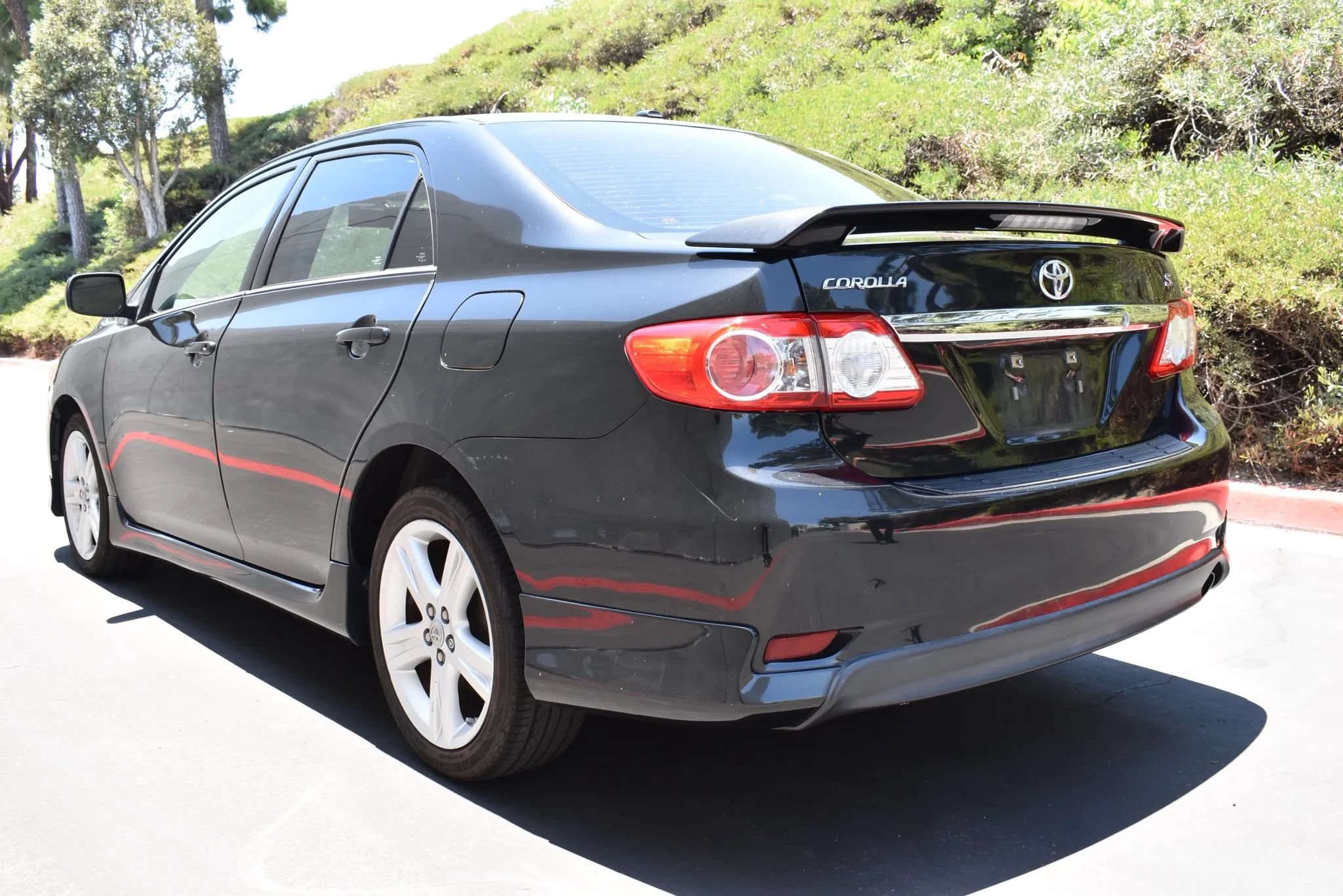 Used 2013 Toyota Corolla S w/ Premium Pkg FWD image 6