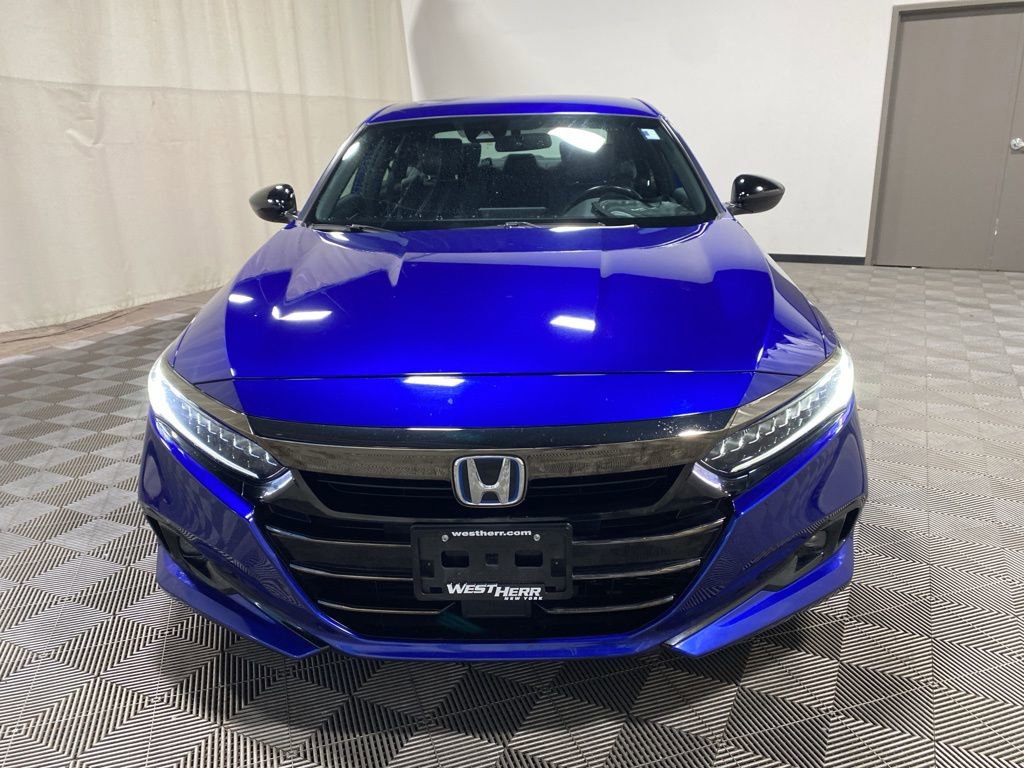 Used 2022 Honda Accord Sport image 2