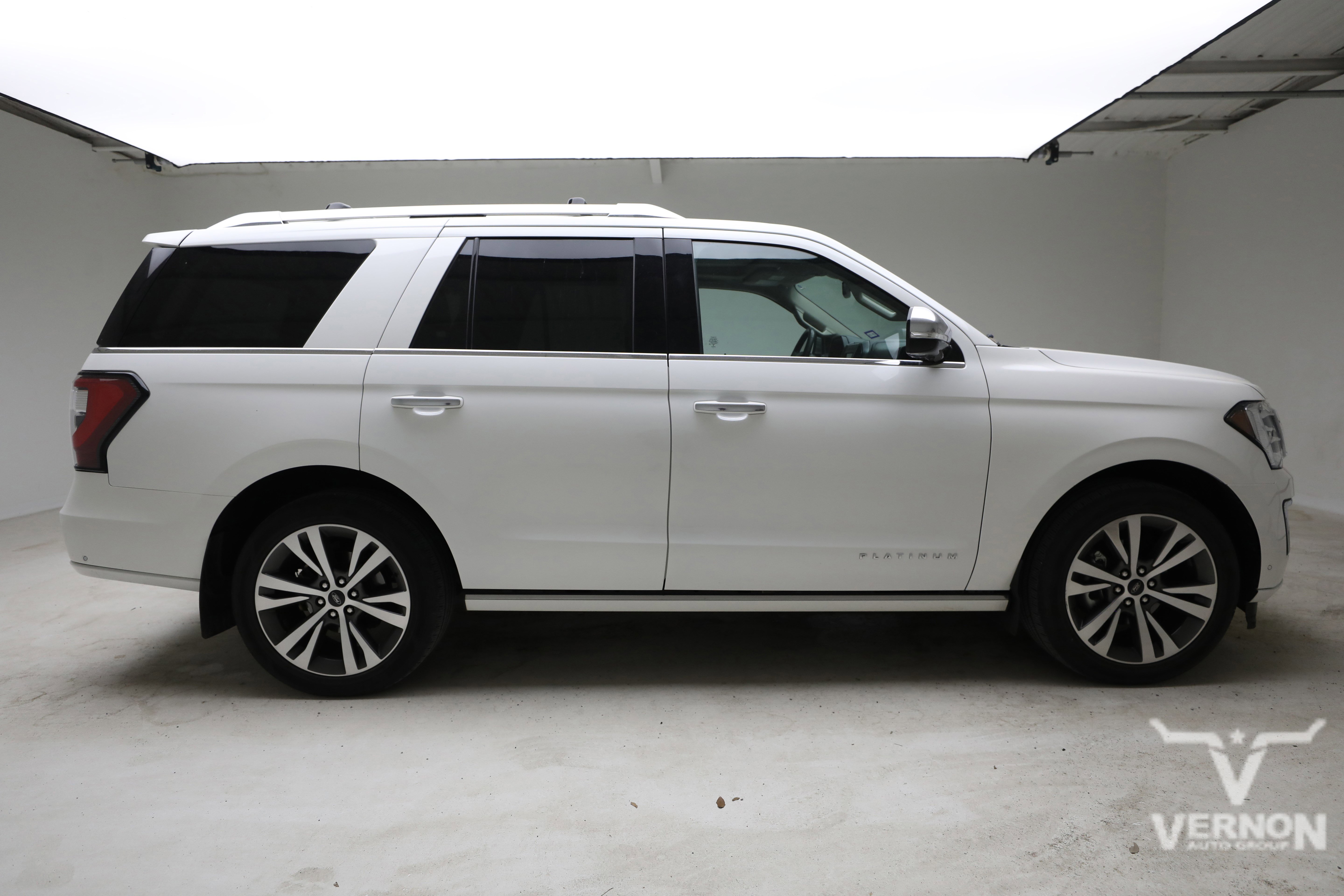 Used 2021 Ford Expedition Platinum AWD/4WD image 5