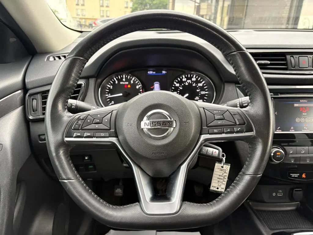 Used 2018 Nissan Rogue S w/ S Value Package AWD/4WD image 13