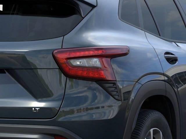 New 2026 Chevrolet Trax LT FWD image 12