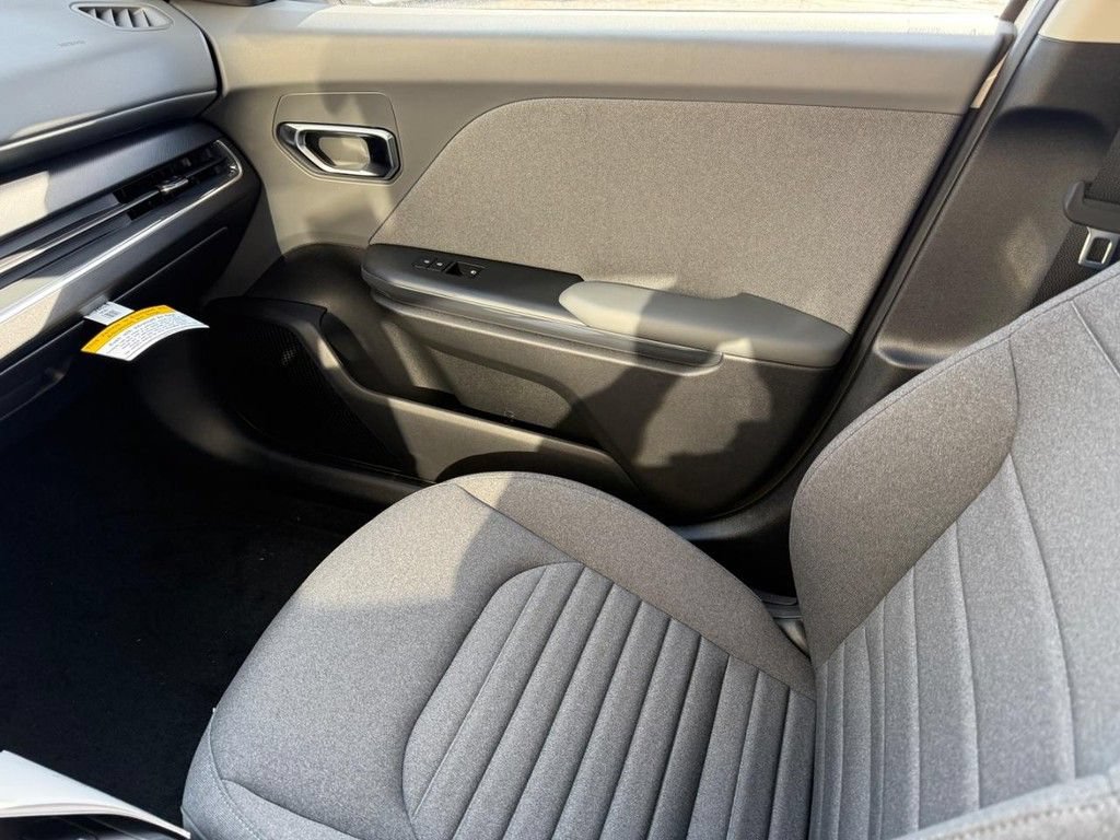 New 2025 Kia K4 EX FWD image 14